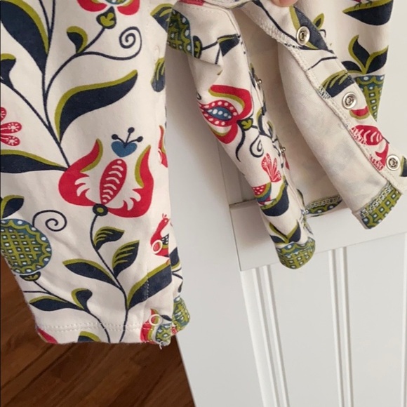 Tea Collection Floral Festive Kimono Neck One-Piece Infant 6-12 - Picture 7 of 7